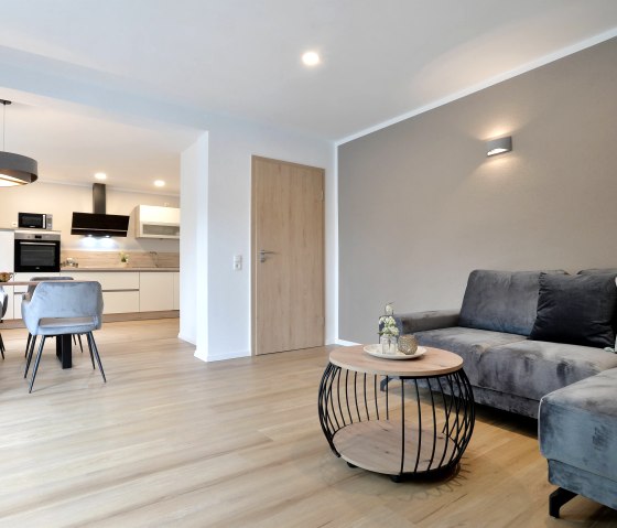 Wohnzimmer Ferienwohnung 2, © Christoph Gerhartz/Kleine Eifel Auszeit Wohnzimmer Ferienwohnung 2, © Christoph Gerhartz/Kleine Eifel Auszeit