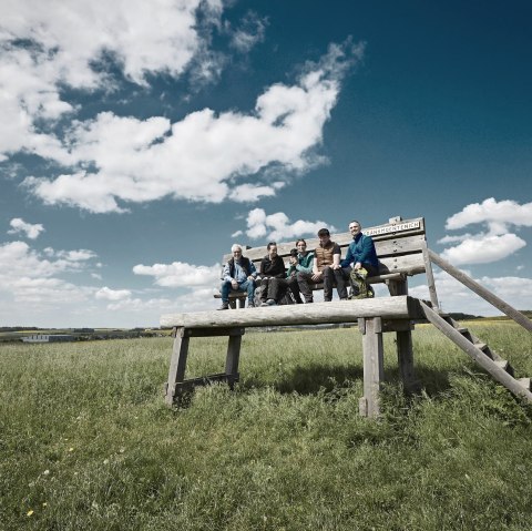 XXL-Bank Möntenich, © Schieferland Kaisersesch XXL-Bank Möntenich, © Schieferland Kaisersesch