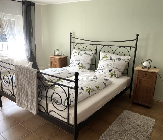 Schlafzimmer, © Ferienwohnung im Brohlbachtal Schlafzimmer, © Ferienwohnung im Brohlbachtal