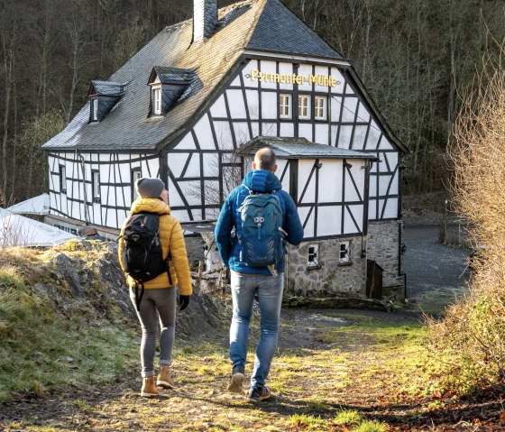 Einkehr in der Pyrmonter Mühle, © Eifel Tourismus GmbH, Dominik Ketz Einkehr in der Pyrmonter Mühle, © Eifel Tourismus GmbH, Dominik Ketz