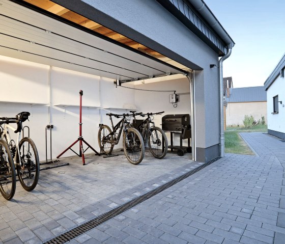 verschließbare Radgarage, © Ferienhäuser Brieden verschließbare Radgarage, © Ferienhäuser Brieden