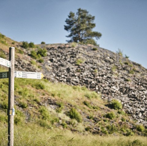Hinweisschilder im Tal, © Schieferland Kaisersesch Hinweisschilder im Tal, © Schieferland Kaisersesch