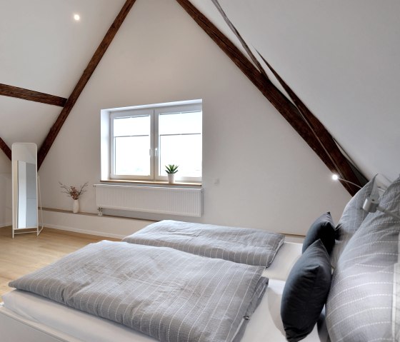 zweites Schlafzimmer Ferienwohnung 2, © Christoph Gerhartz/Kleine Eifel Auszeit zweites Schlafzimmer Ferienwohnung 2, © Christoph Gerhartz/Kleine Eifel Auszeit