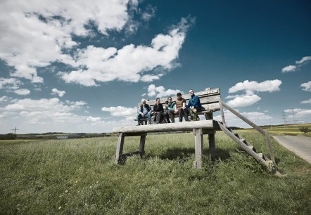 XXL-Bank Möntenich, © Schieferland Kaisersesch XXL-Bank Möntenich, © Schieferland Kaisersesch