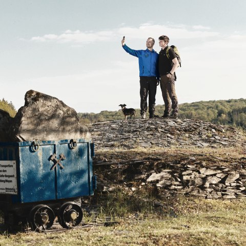 Découvrez la vallée de Kaulenbach à travers un voyage numérique dans le temps qui allie histoire, nature et technologie, grâce au nouveau sentier didactique numérique., © Schieferland Kaisersesch, Marco Rothbrust