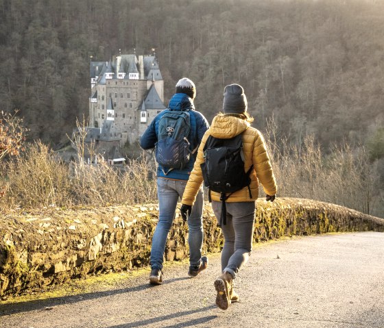 Wandern rund um die Burg Eltz, &copy; Eifel Tourismus GmbH, Dominik Ketz