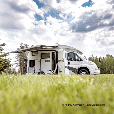 Wohnmobil, &copy; Andrey Armyagov &ndash; stock.adobe.com