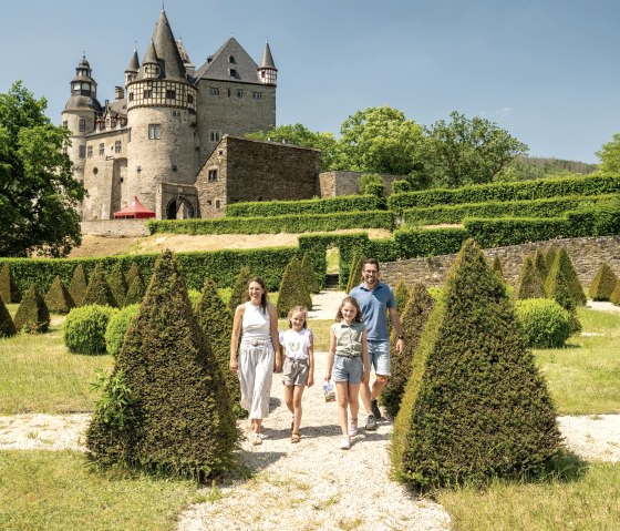 Familienausflug zum Schloss Bürresheim, © Eifel Tourismus GmbH, Dominik Ketz