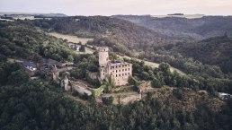 Burg Pyrmont, &copy; Schieferland Kaisersesch