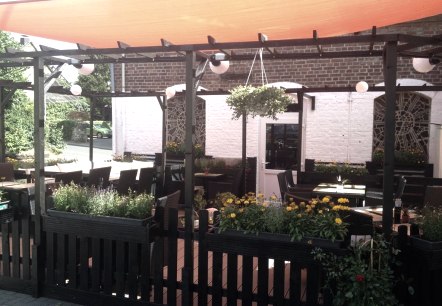 Biergarten, © Yumi Hotel