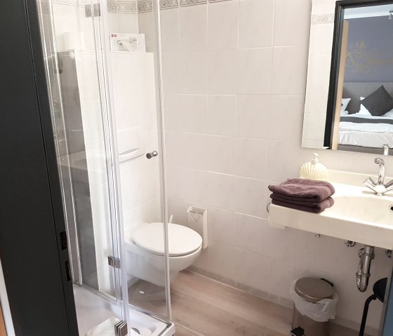 Bad 32, &copy; Waldhotel Kurf&uuml;rst