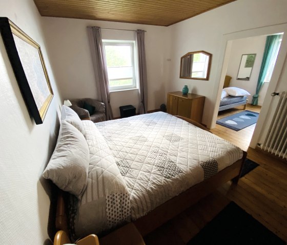 Schlafzimmer aks Durchgangszimmer, &copy; Christel Sesterhenn