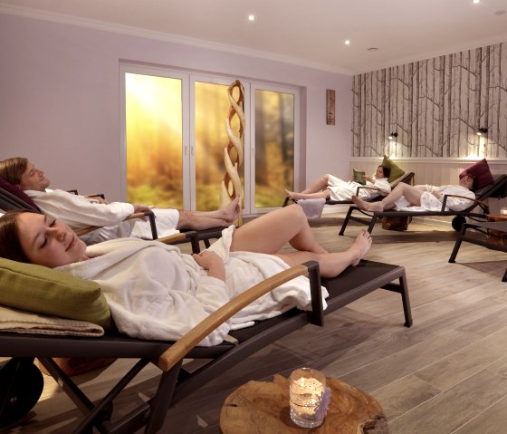 Kurf&uuml;rstSPA l Indoor relaxation area, &copy; Waldhotel Kurf&uuml;rst