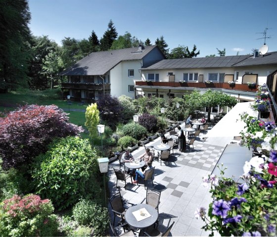 Beer garden l Terrace l Outdoor area l Garden, &copy; Waldhotel Kurf&uuml;rst