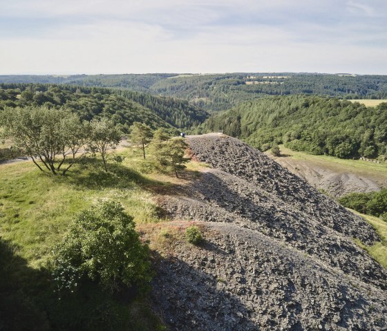 Panoramic view over the Kaulenbach valley, © Schieferland Kaisersesch, Marco Rothbrust